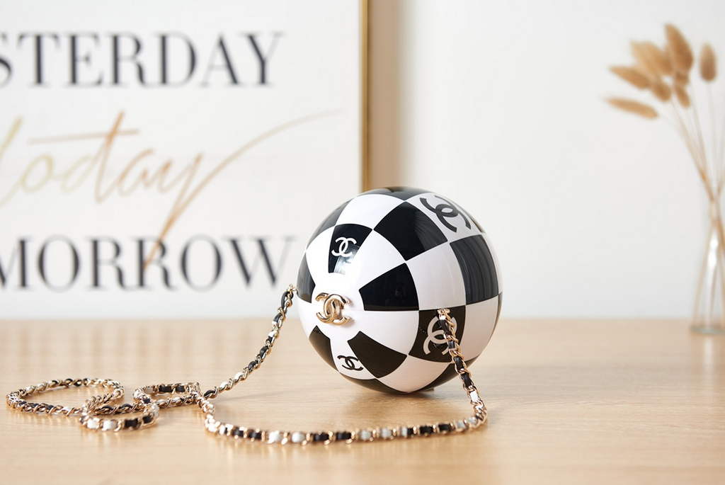 Chanel AS3716 Evening Bag Sphere Minaudiere Resin Gold-Tone