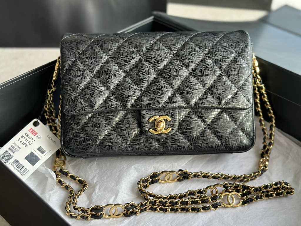 Chanel AS3777 Small flap bag Grained calfskin gold-tone metal black
