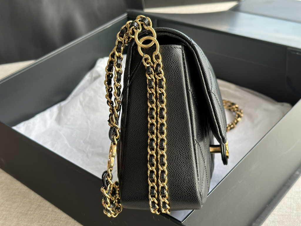 Chanel AS3777 Small flap bag Grained calfskin gold-tone metal black