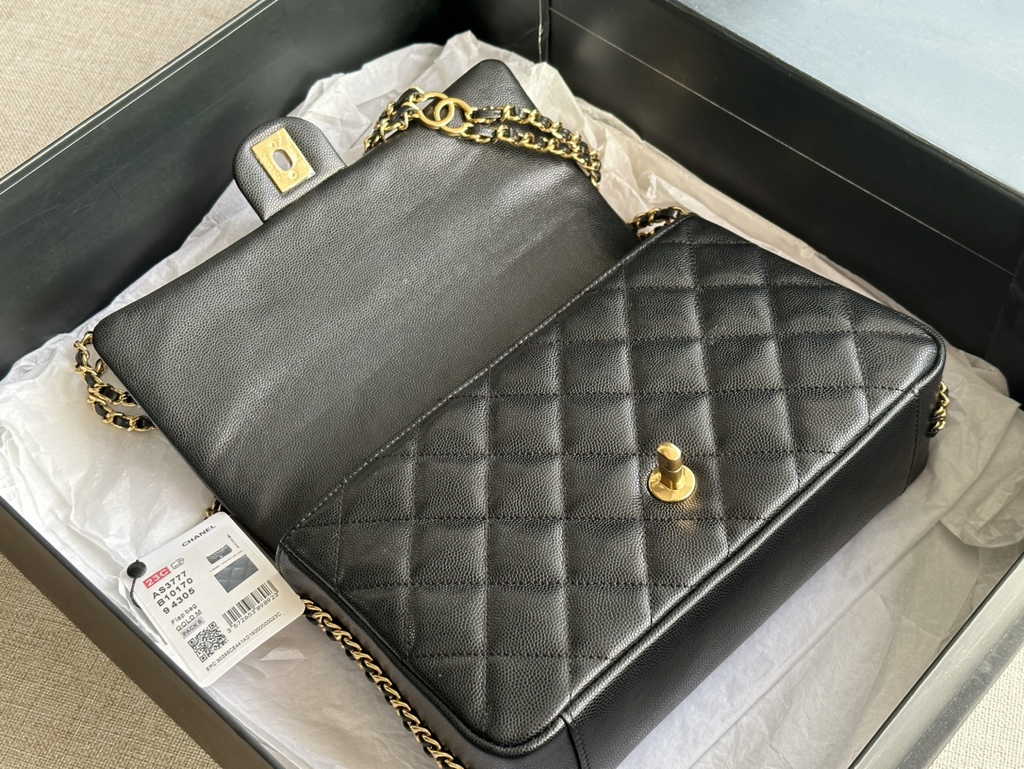 Chanel AS3777 Small flap bag Grained calfskin gold-tone metal black