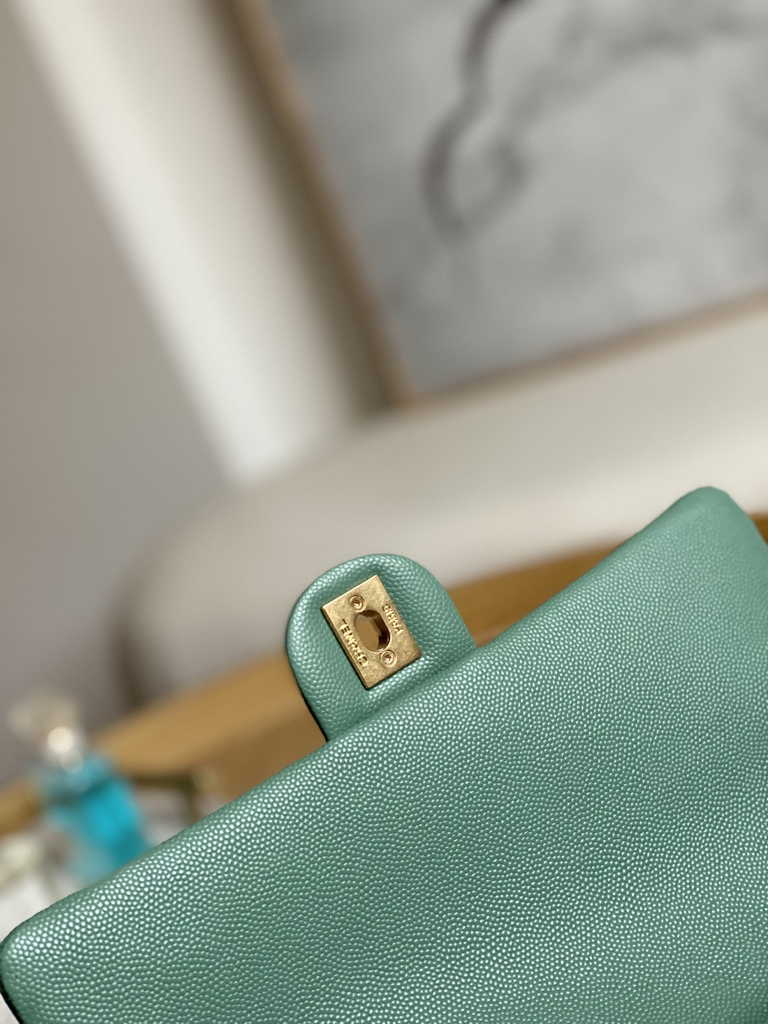 Chanel AS3757 Mini flap bag Grained calfskin gold-tone metal Green