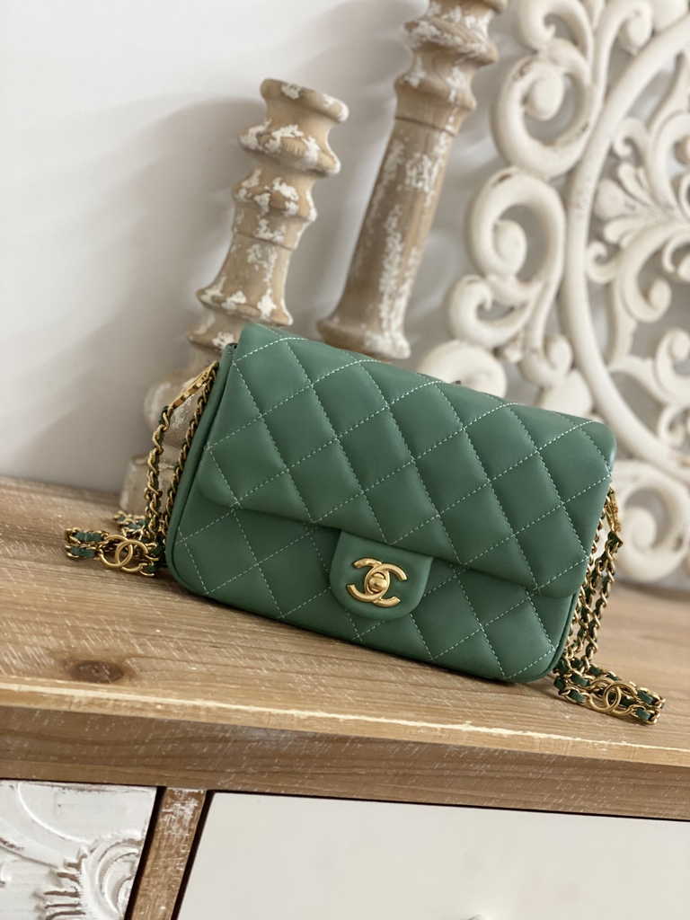 Chanel AS3757 Mini flap bag Lambskin gold-tone metal Green