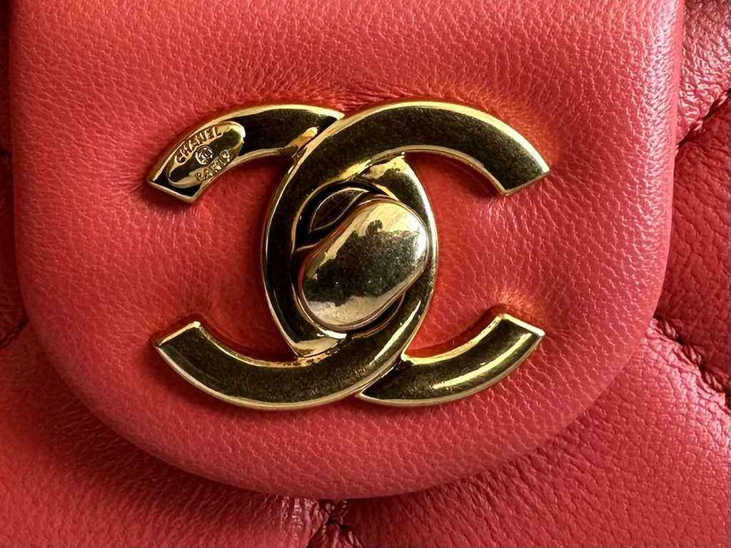 Chanel AS3777 Small flap bag Lambskin gold-tone metal Red