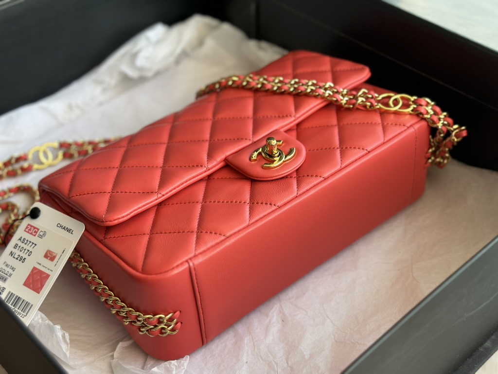 Chanel AS3777 Small flap bag Lambskin gold-tone metal Red