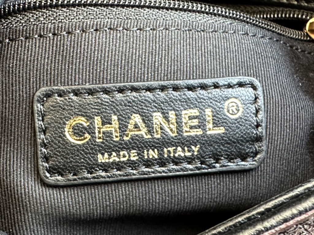 Chanel AS3757 Mini flap bag Lambskin gold-tone metal Black