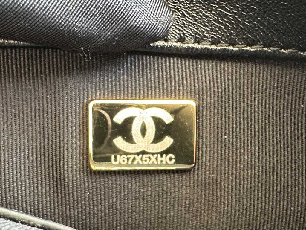Chanel AS3777 Small flap bag Lambskin gold-tone metal Black