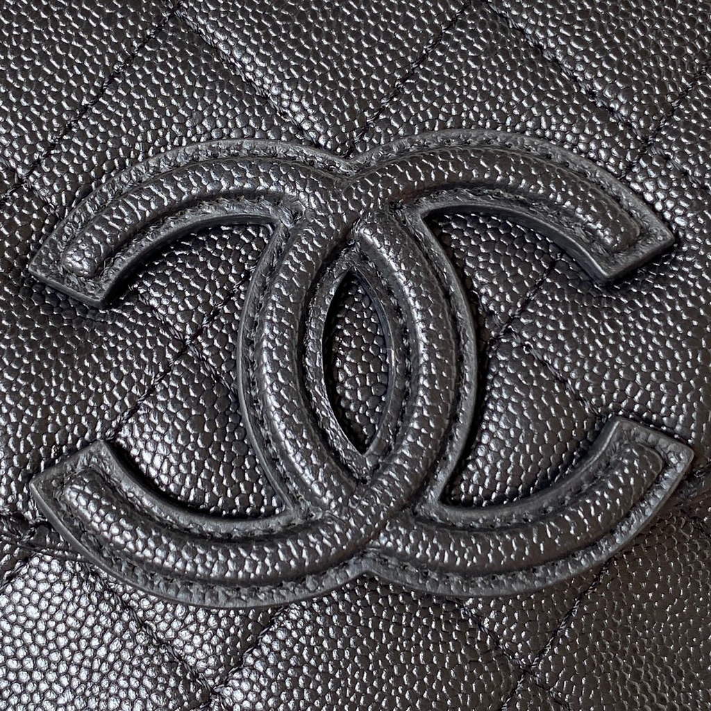 Chanel AS3867 Mini Messenger Bag Grained calfskin Black