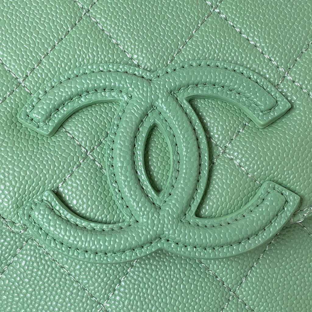 Chanel AS3867 Mini Messenger Bag Grained calfskin Green