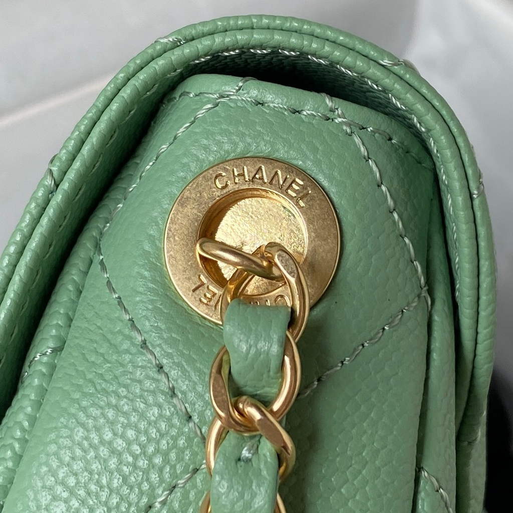 Chanel AS3867 Mini Messenger Bag Grained calfskin Green