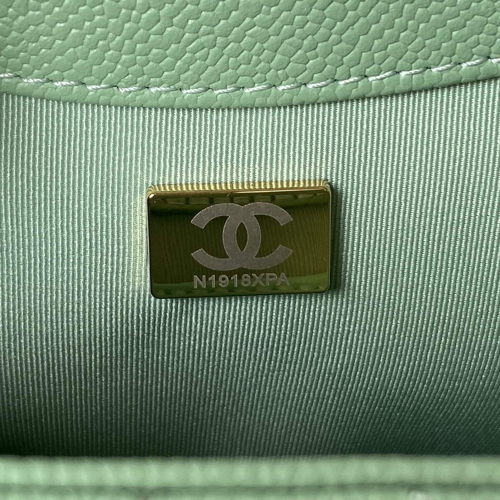 Chanel AS3867 Mini Messenger Bag Grained calfskin Green