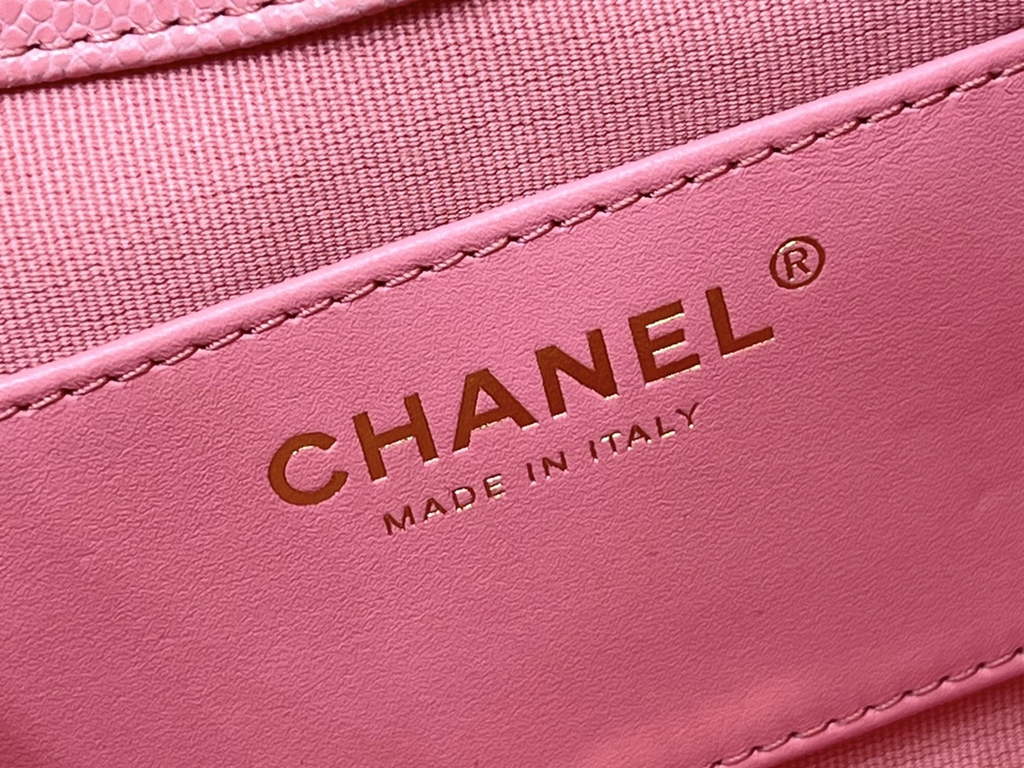 Chanel AS3867 Mini Messenger Bag Grained calfskin Pink