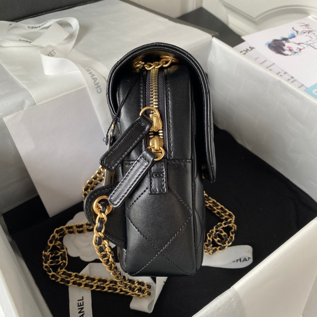 Chanel AS3884 Small Flap bag Lambskin gold-tone metal Black