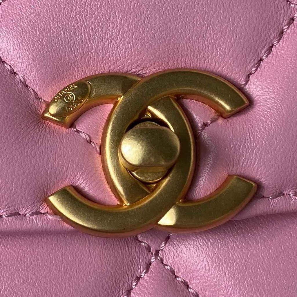 Chanel AS3884 Small Flap bag Lambskin gold-tone metal Pink