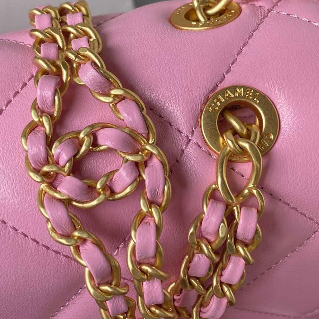 Chanel AS3884 Small Flap bag Lambskin gold-tone metal Pink