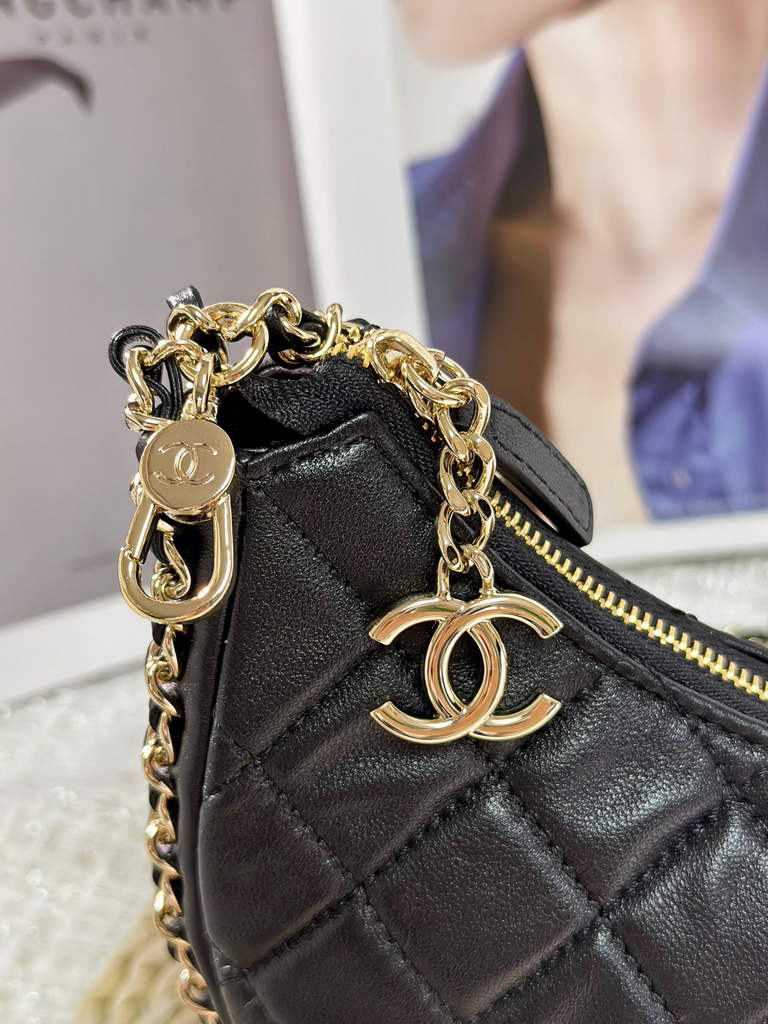 Chanel AS3917 Small Hobo Bag Lambskin Shiny Light Gold Metal Black