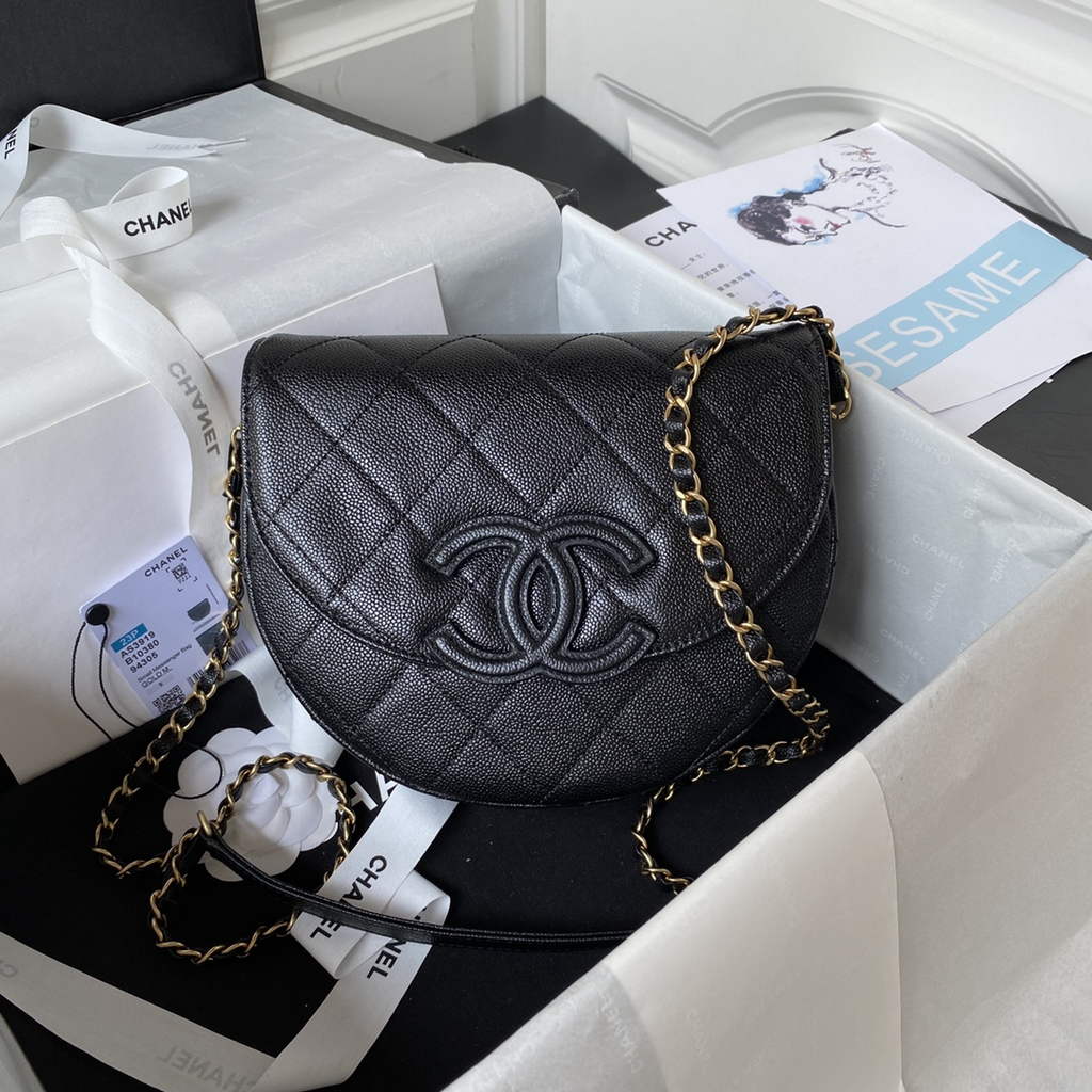 Chanel AS3919 Small Messenger Bag Grained calfskin Black