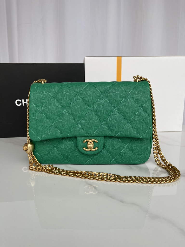Chanel AS3921 Small Flap Bag Grained Calfskin Gold-Tone Metal Green