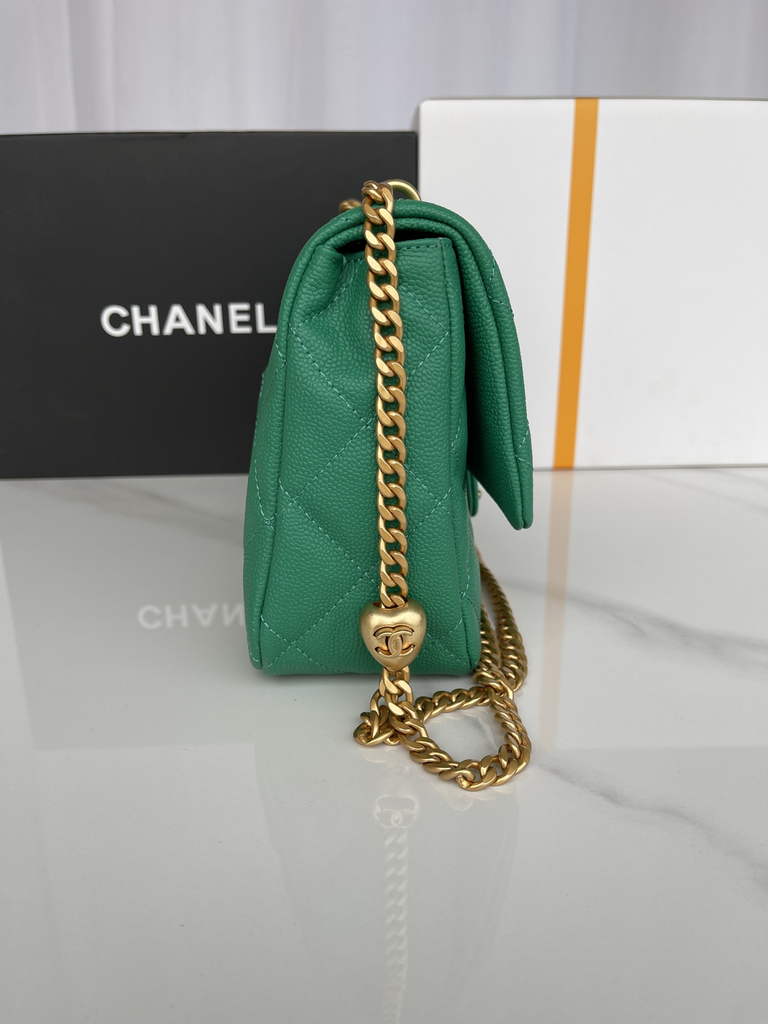 Chanel AS3921 Small Flap Bag Grained Calfskin Gold-Tone Metal Green