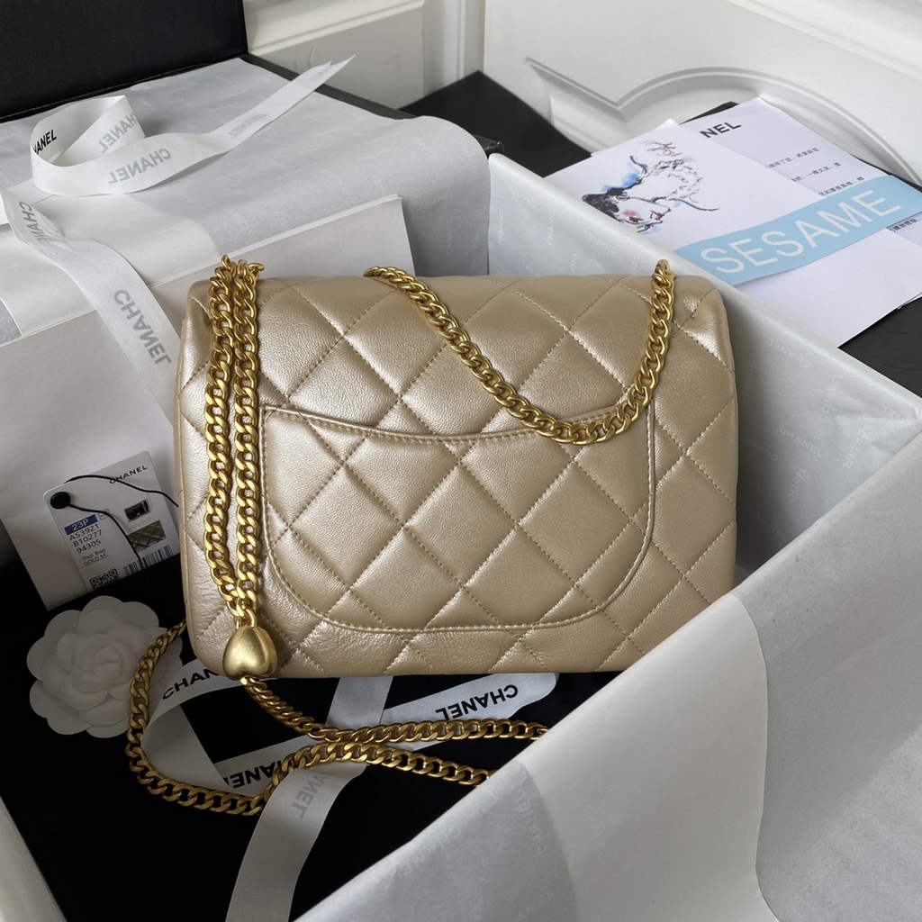 Chanel AS3921 Small Flap Bag Grained Calfskin Gold-Tone Metal Gold