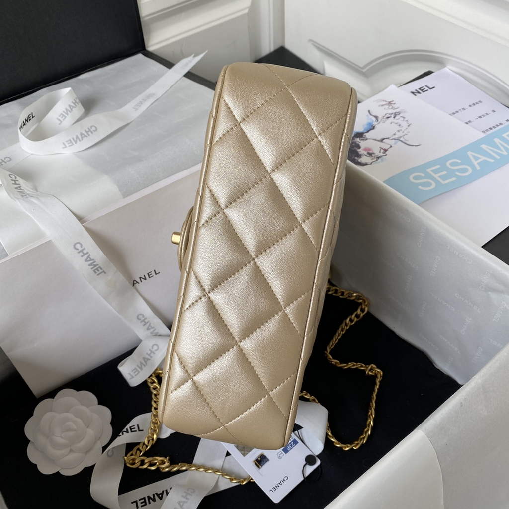 Chanel AS3921 Small Flap Bag Grained Calfskin Gold-Tone Metal Gold