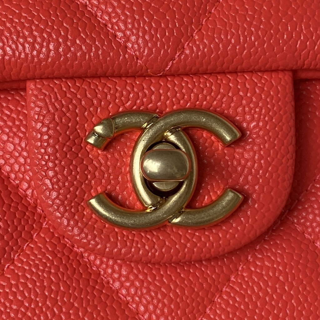 Chanel AS3921 Small Flap Bag Grained Calfskin Gold-Tone Metal Red