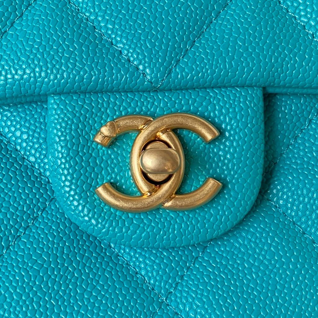 Chanel AS3921 Small Flap Bag Grained Calfskin Gold-Tone Metal Blue