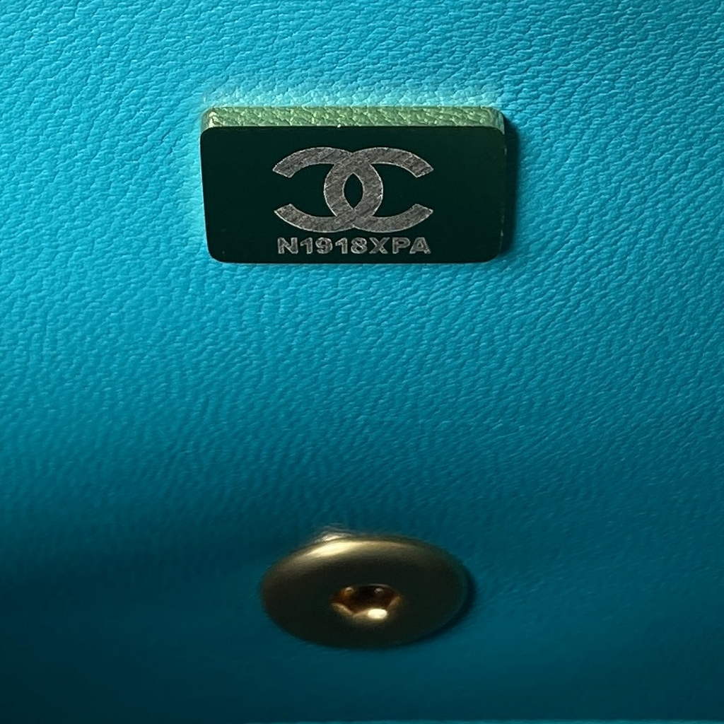 Chanel AS3921 Small Flap Bag Grained Calfskin Gold-Tone Metal Blue