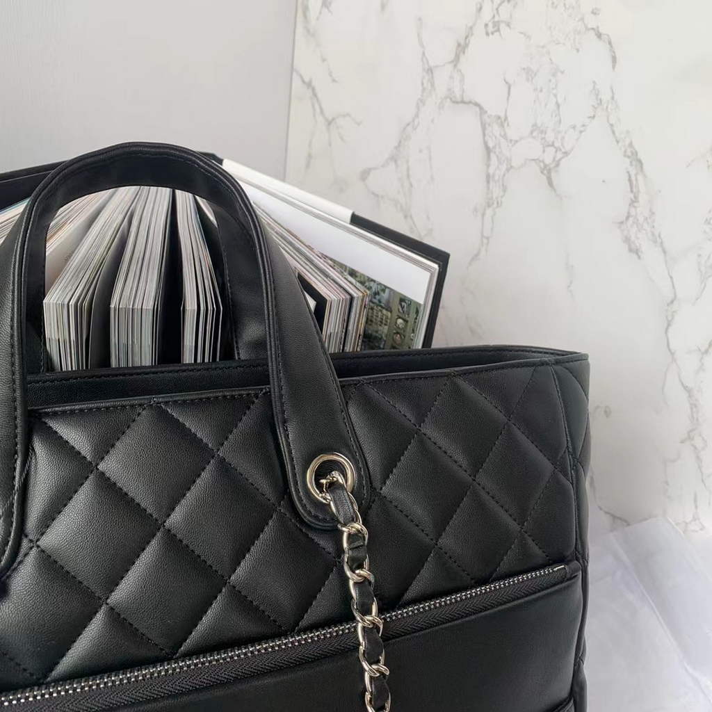 Chanel AS3928 Large Shopping Bag Lambskin In Black