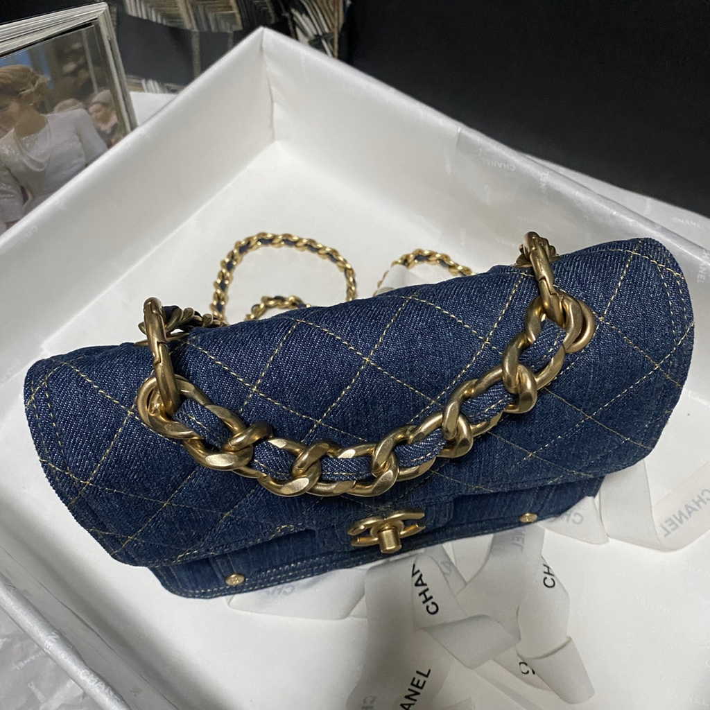 Chanel AS3932 Flap Bag Lambskin Denim blue