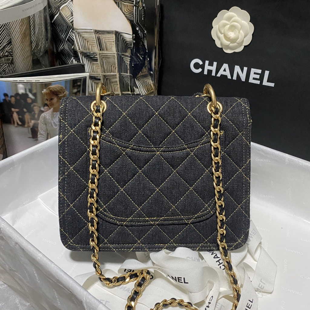 Chanel AS3932 Flap Bag Lambskin Denim black