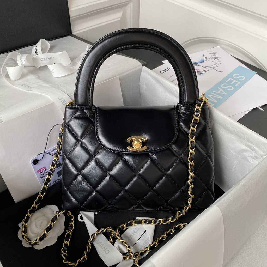Chanel AS3970 Flap bag Lambskin gold-tone metal Black