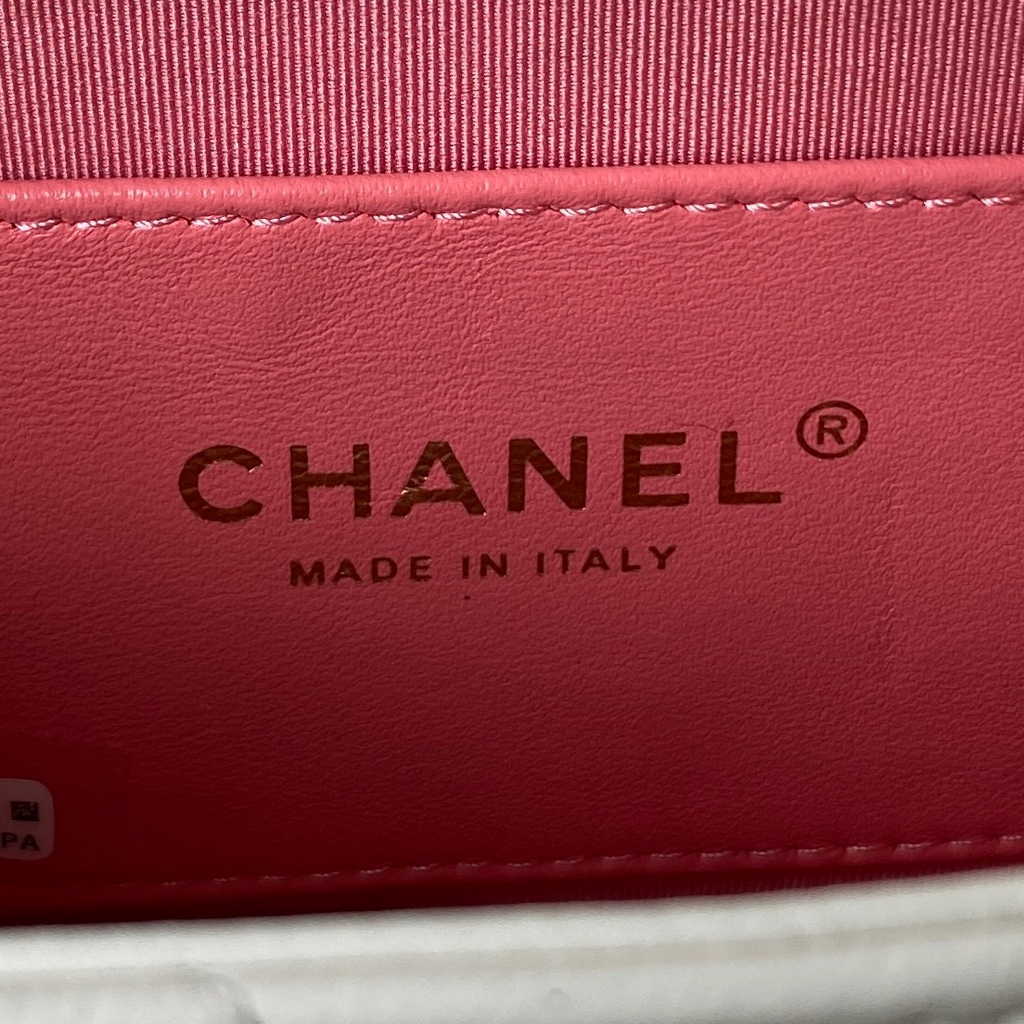 Chanel AS3979 Mini flap bag Lambskin gold-tone metal white