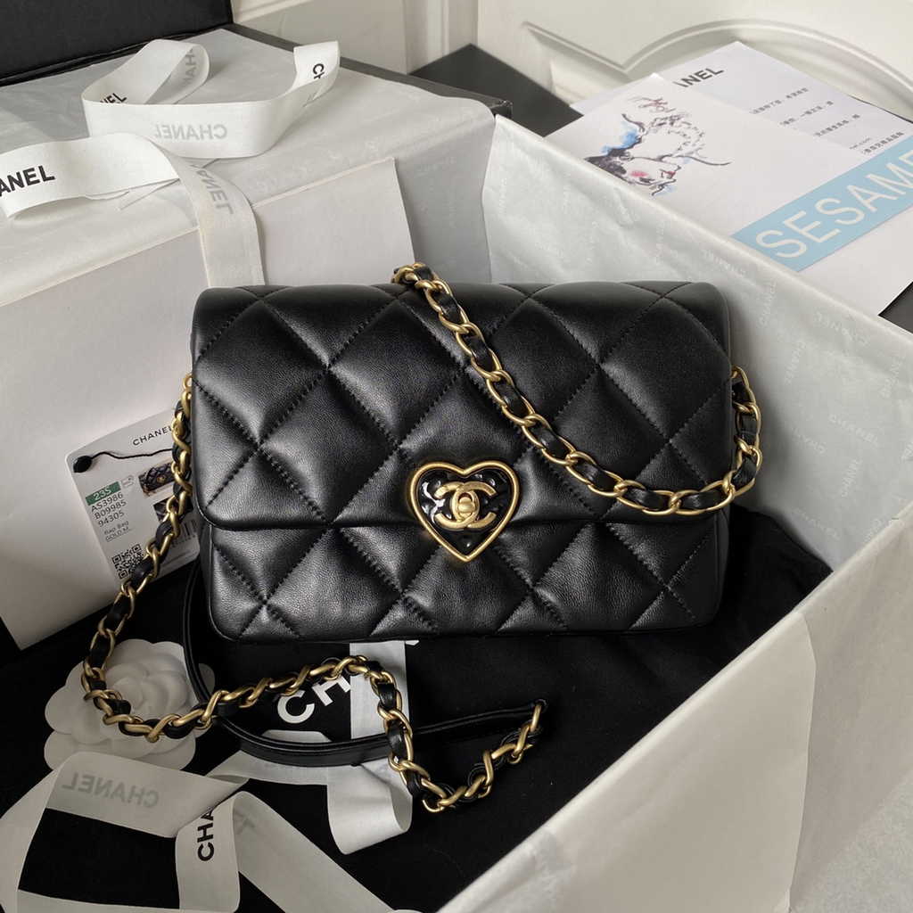 Chanel AS3986 Small flap bag Lambskin gold-tone metal Black