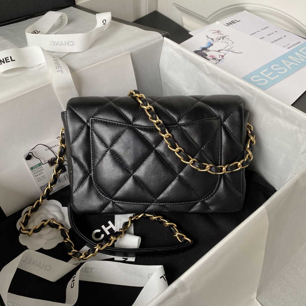 Chanel AS3986 Small flap bag Lambskin gold-tone metal Black