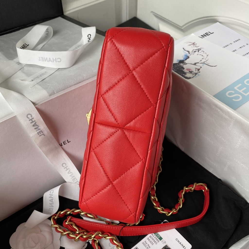 Chanel AS3986 Small flap bag Lambskin gold-tone metal Red