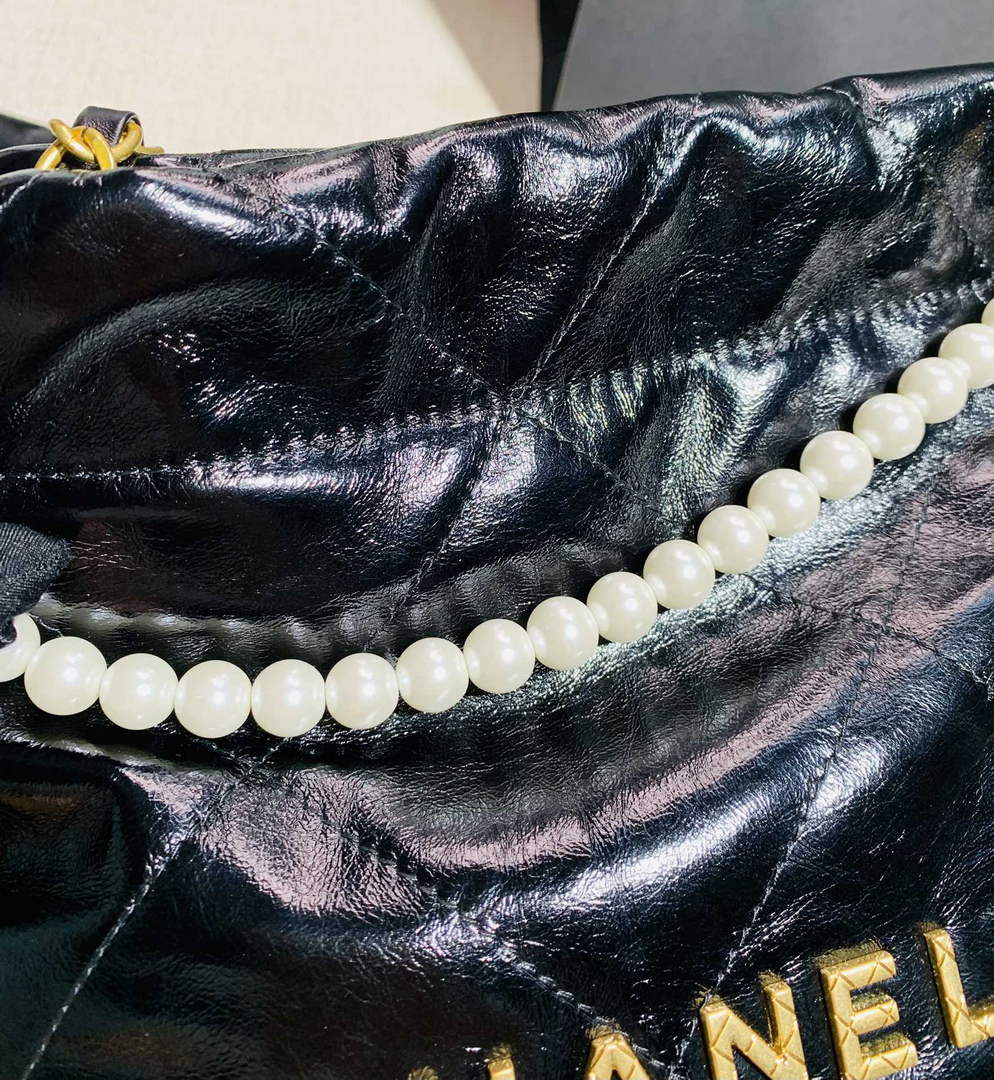 Chanel AS3989 Mini Handbag black Leather Gold