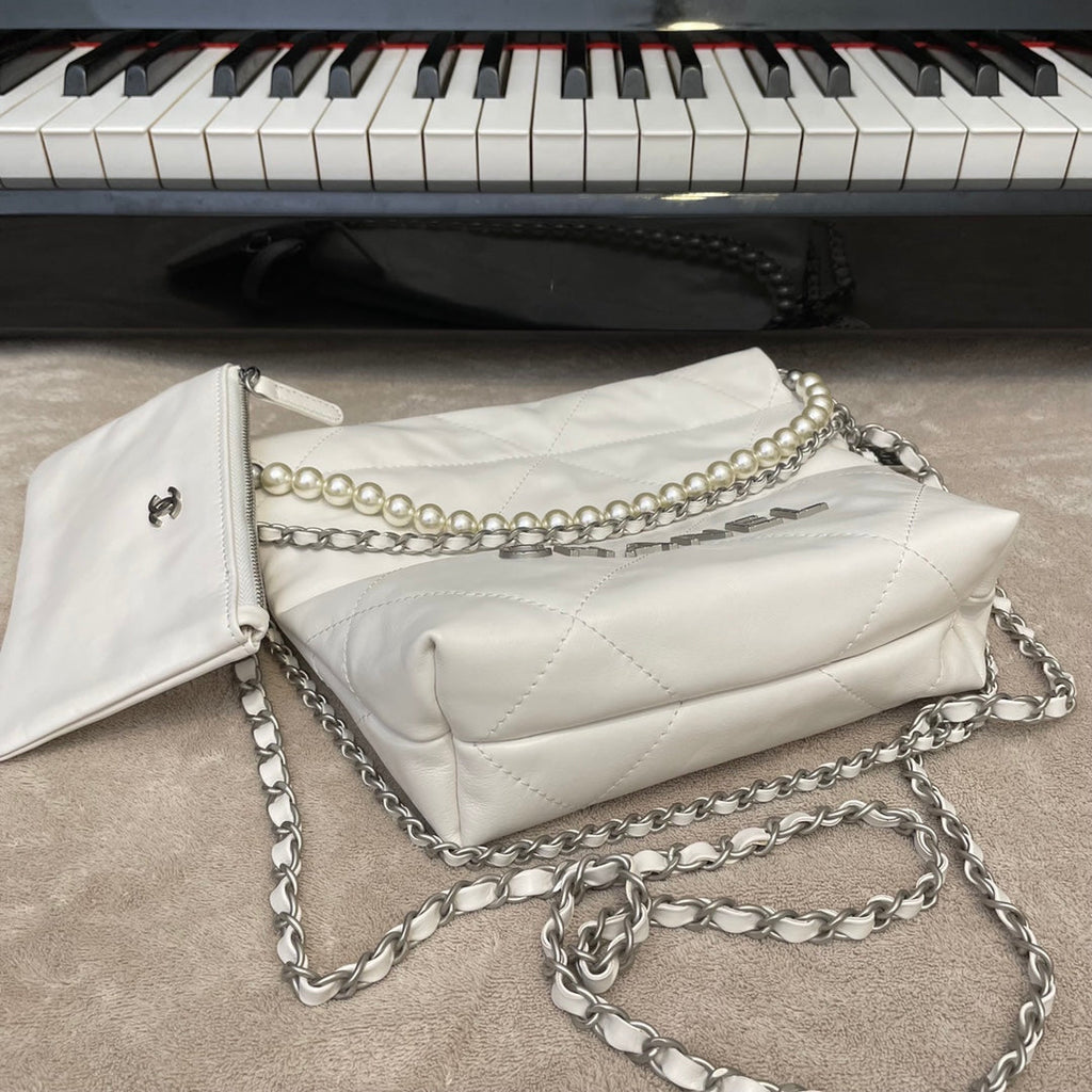 Chanel AS3989 Mini Handbag White Leather silver