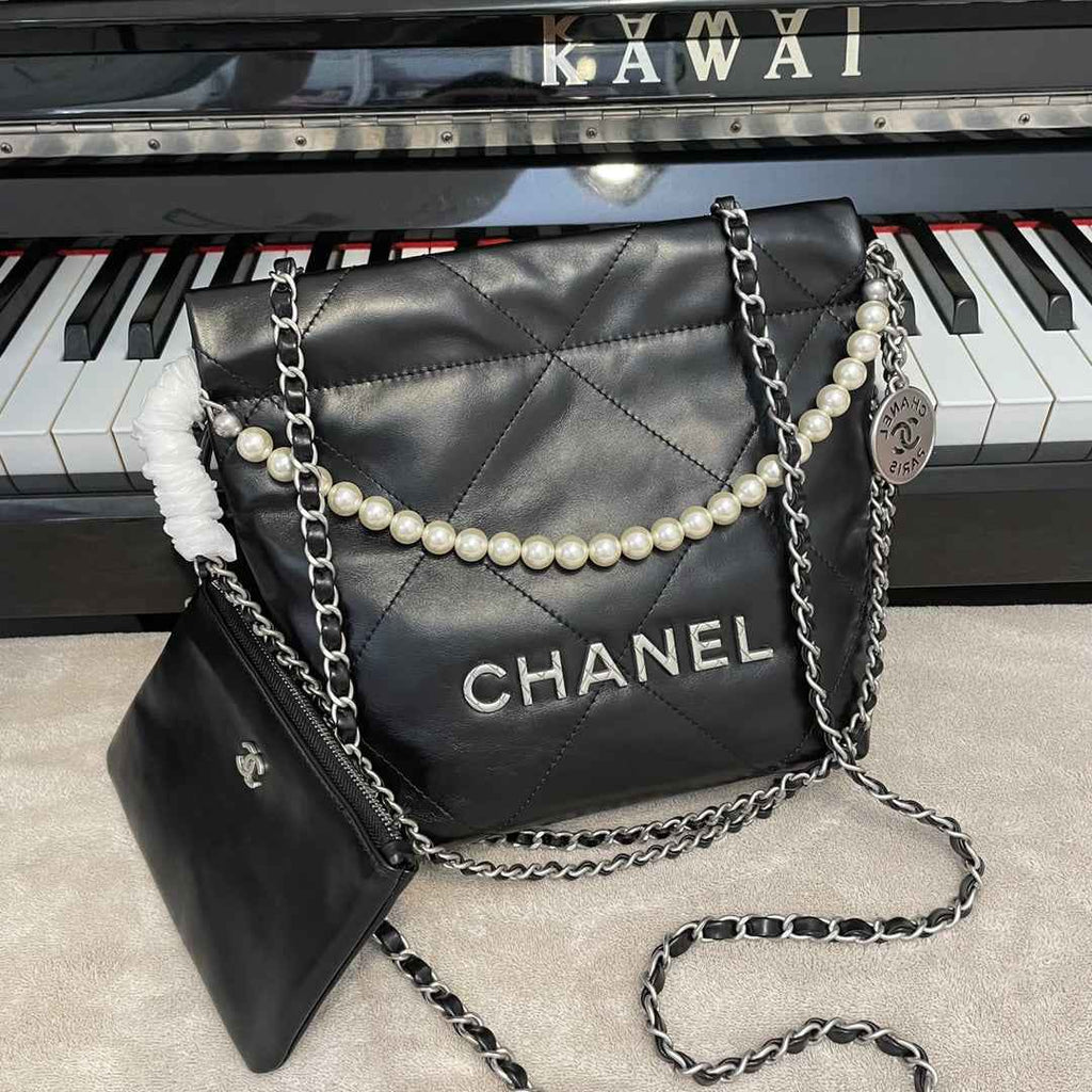 Chanel AS3989 Mini Handbag black silver Leather
