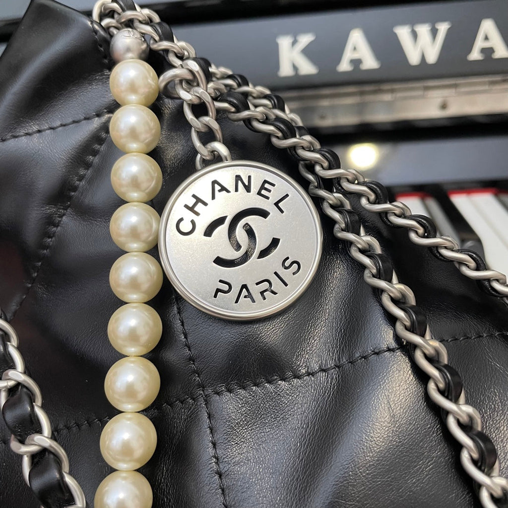 Chanel AS3989 Mini Handbag black silver Leather