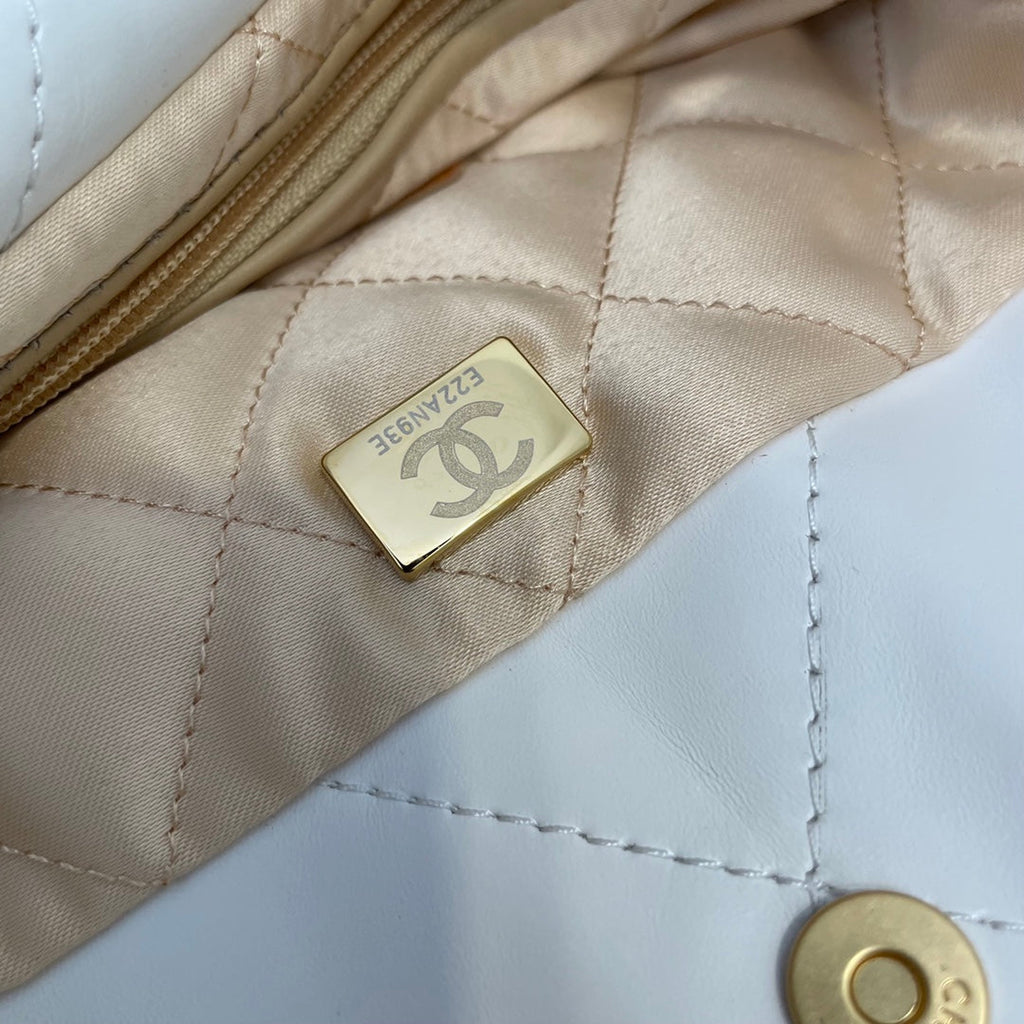 Chanel AS3989 Mini Handbag White Leather Gold