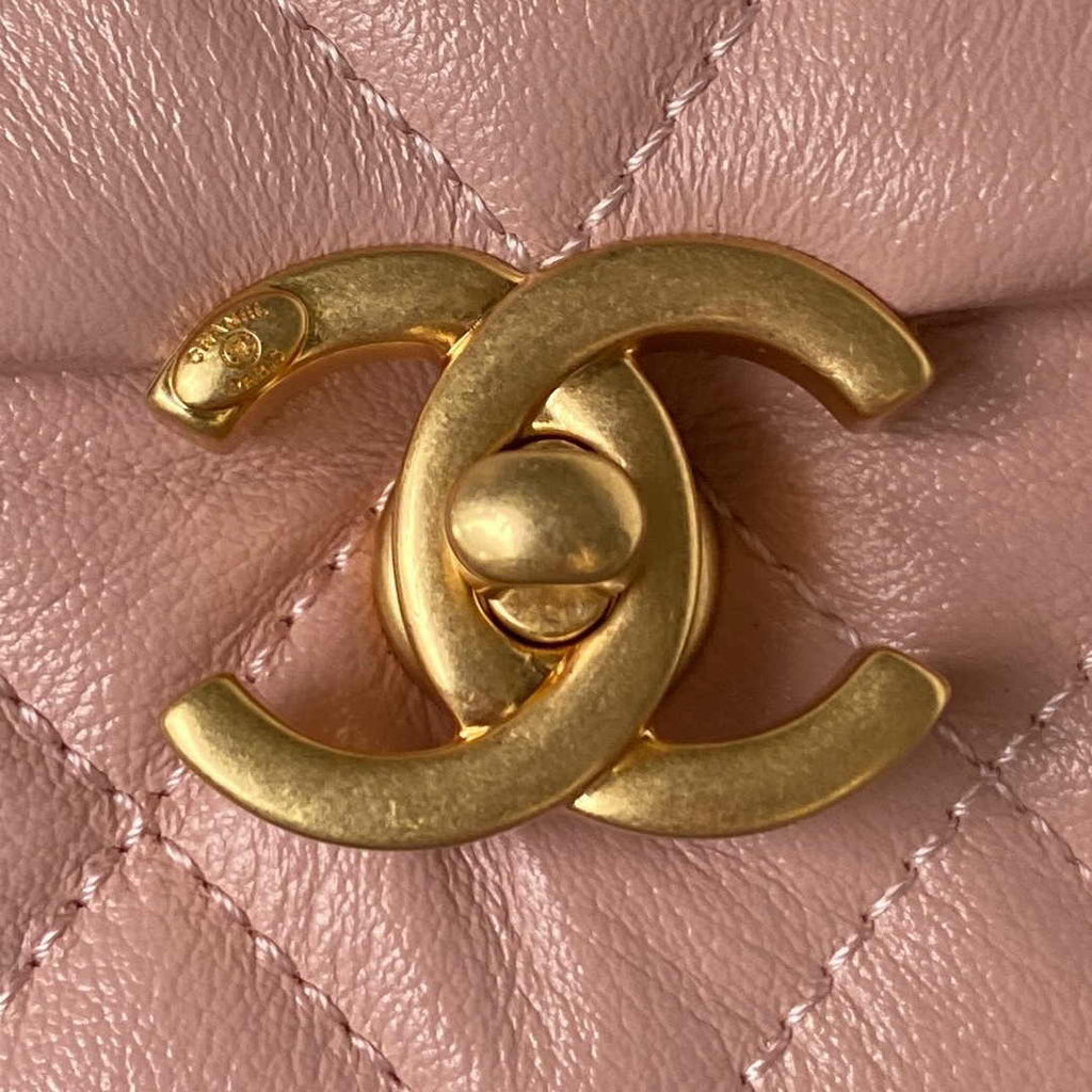Chanel AS3994 Small Flap Bag Pink Lambskin Gold-tone metal