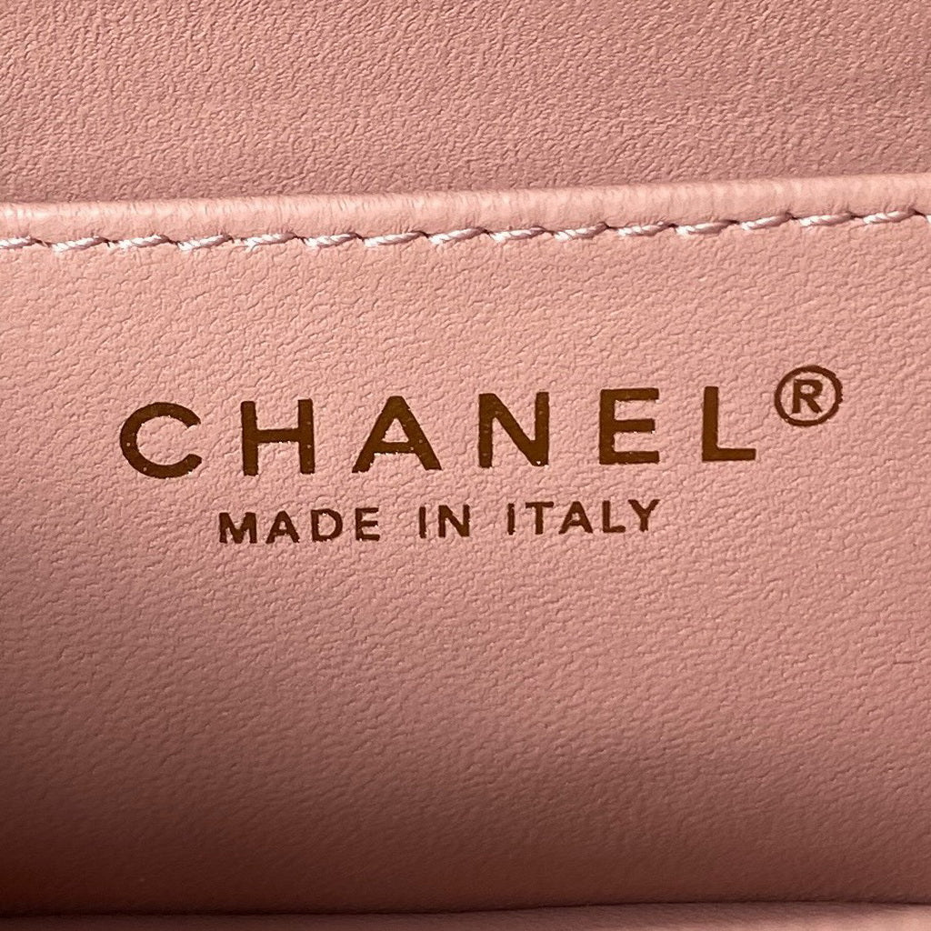 Chanel AS4041 Small Flap Bag Lambskin & Gold-Tone Metal Pink
