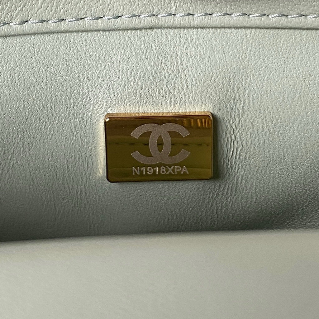 Chanel AS4041 Small Flap Bag Lambskin & Gold-Tone Metal Gray