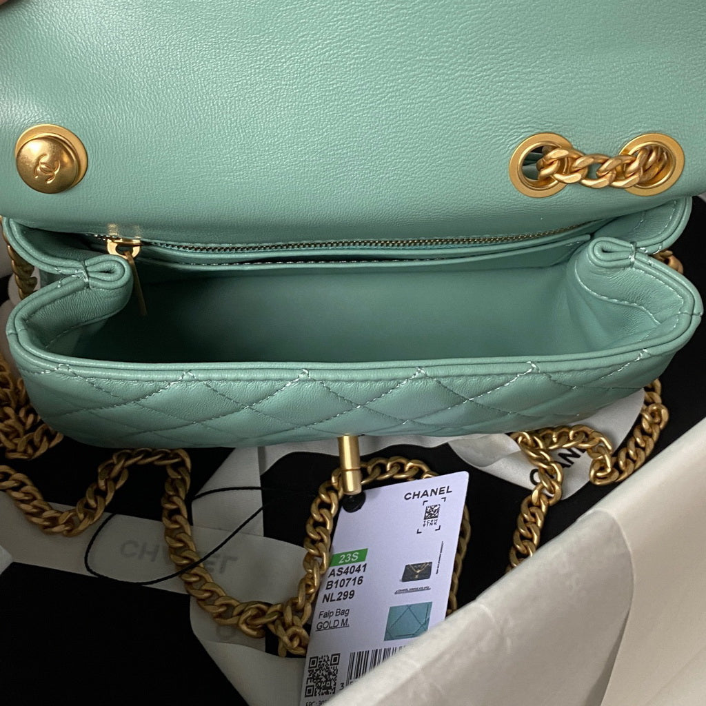 Chanel AS4041 Small Flap Bag Lambskin & Gold-Tone Metal Green