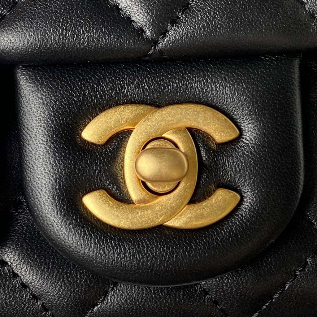 Chanel AS4041 Small Flap Bag Lambskin & Gold-Tone Metal Black