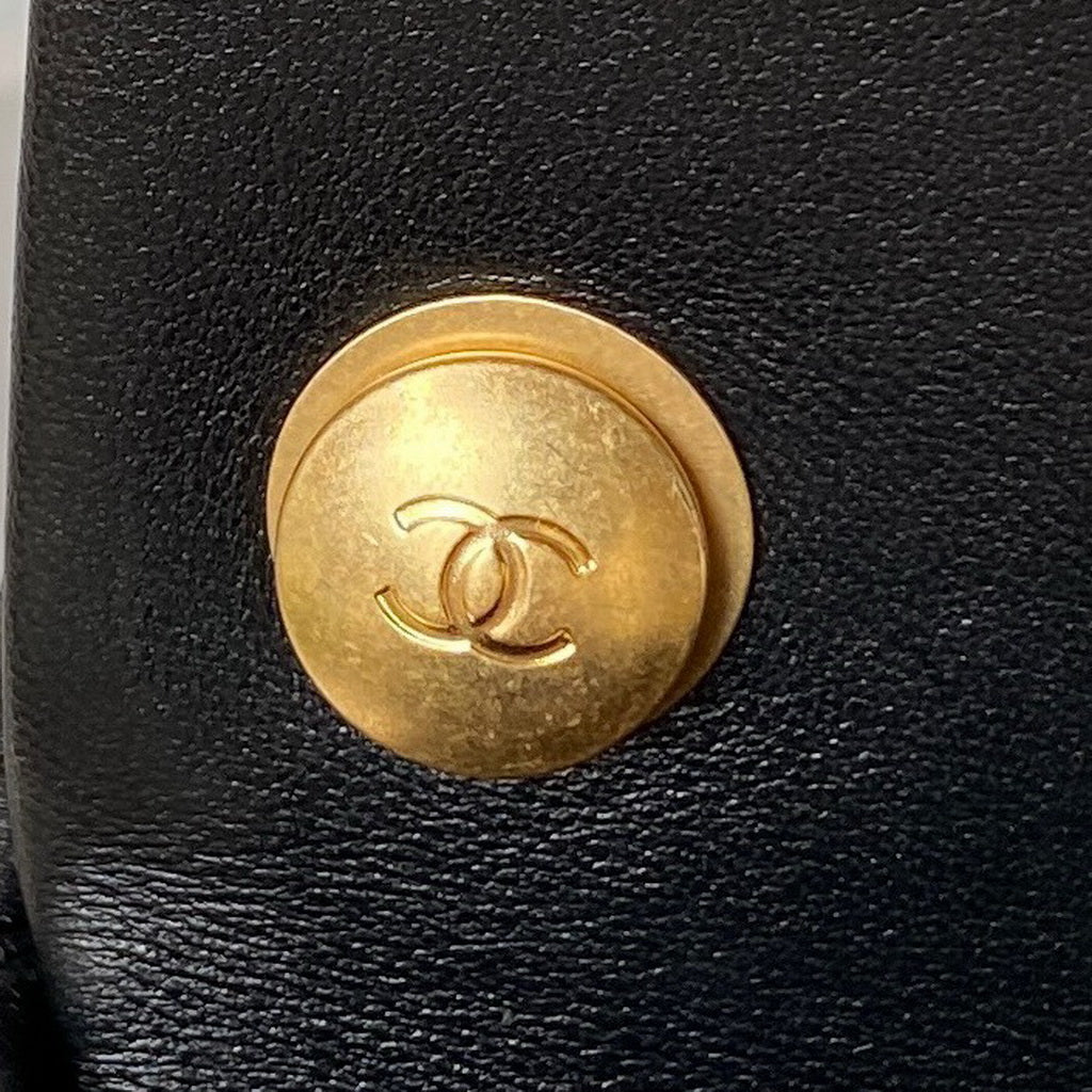 Chanel AS4041 Small Flap Bag Lambskin & Gold-Tone Metal Black