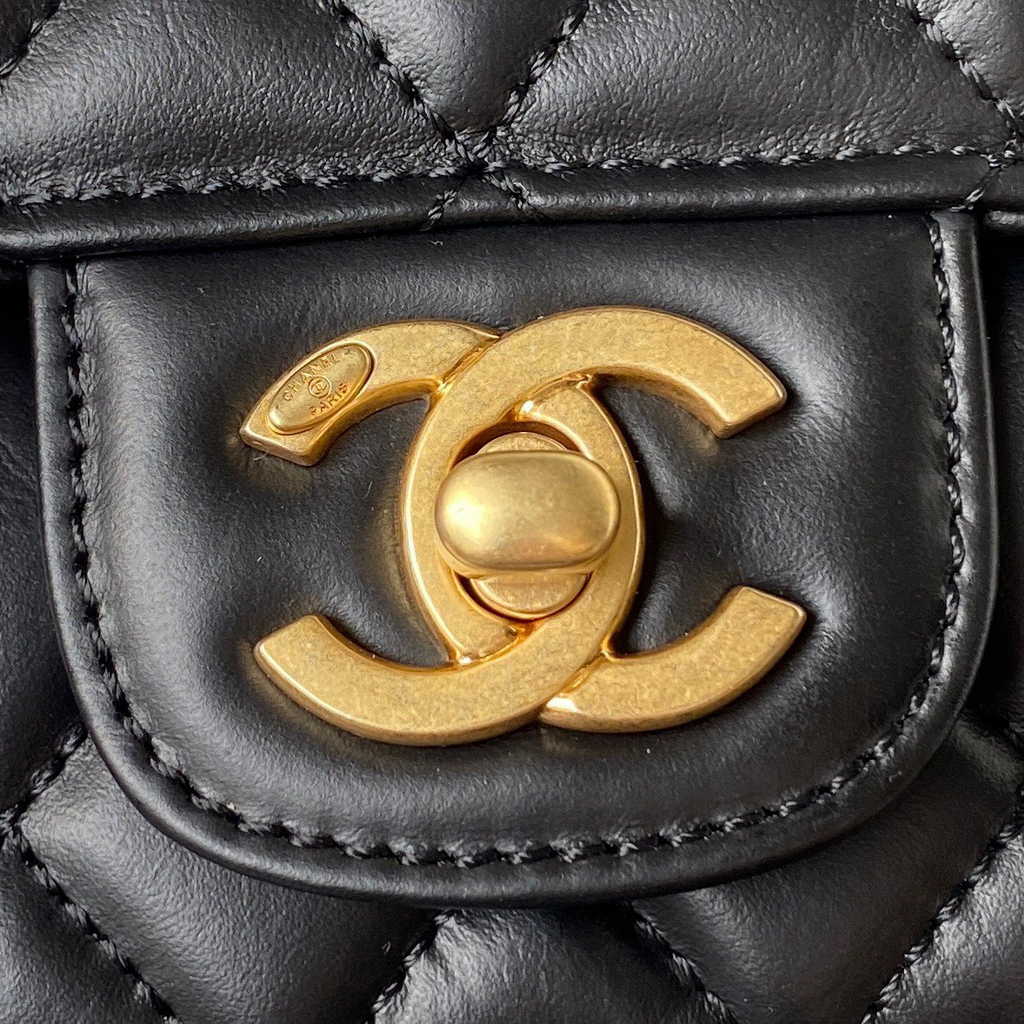Chanel AS4051 Flap Bag Lambskin Black