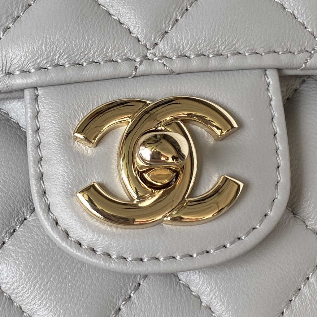 Chanel AS4141 Top Flap Bag Casual Style Lambskin Gray