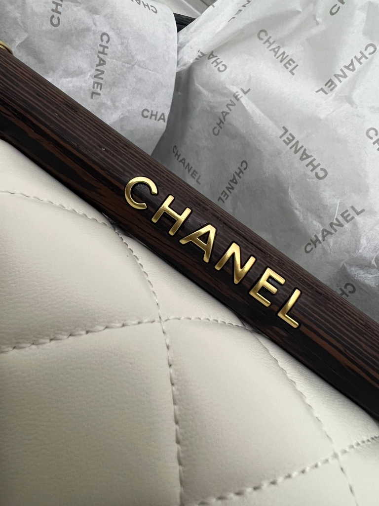 Chanel AS4151 Small flap bag with top handle Lambskin wenge wood white