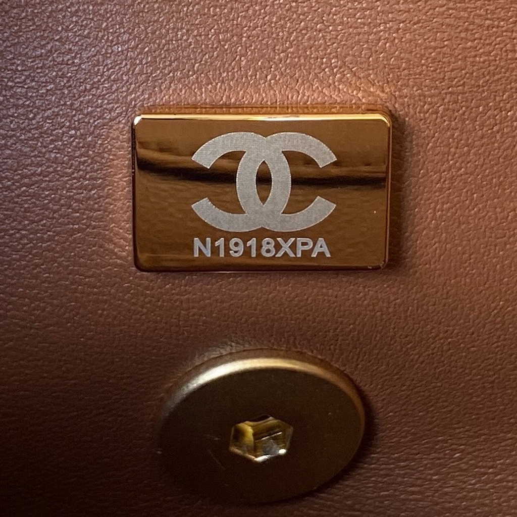 Chanel AS4165 Mini flap bag Lambskin wenge wood Brown
